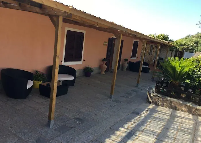 B&B Mongiardino La Maddalena 